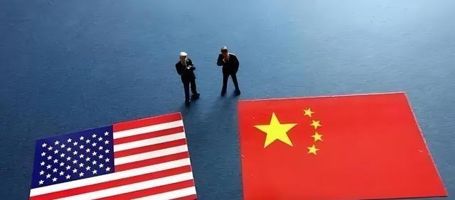 国债钟跳到39万亿，利息支出破万亿，占财政支出的14%。什么意思？每收上来100