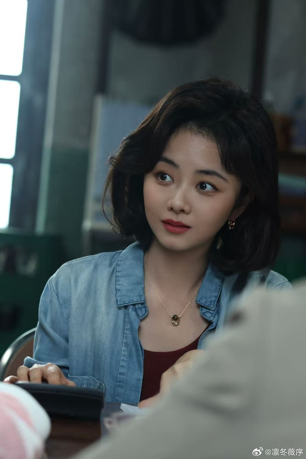 谭松韵可塑性 《我的山与海》里的方婉之，是谭松韵送给观众最有分量的角色。她把一个