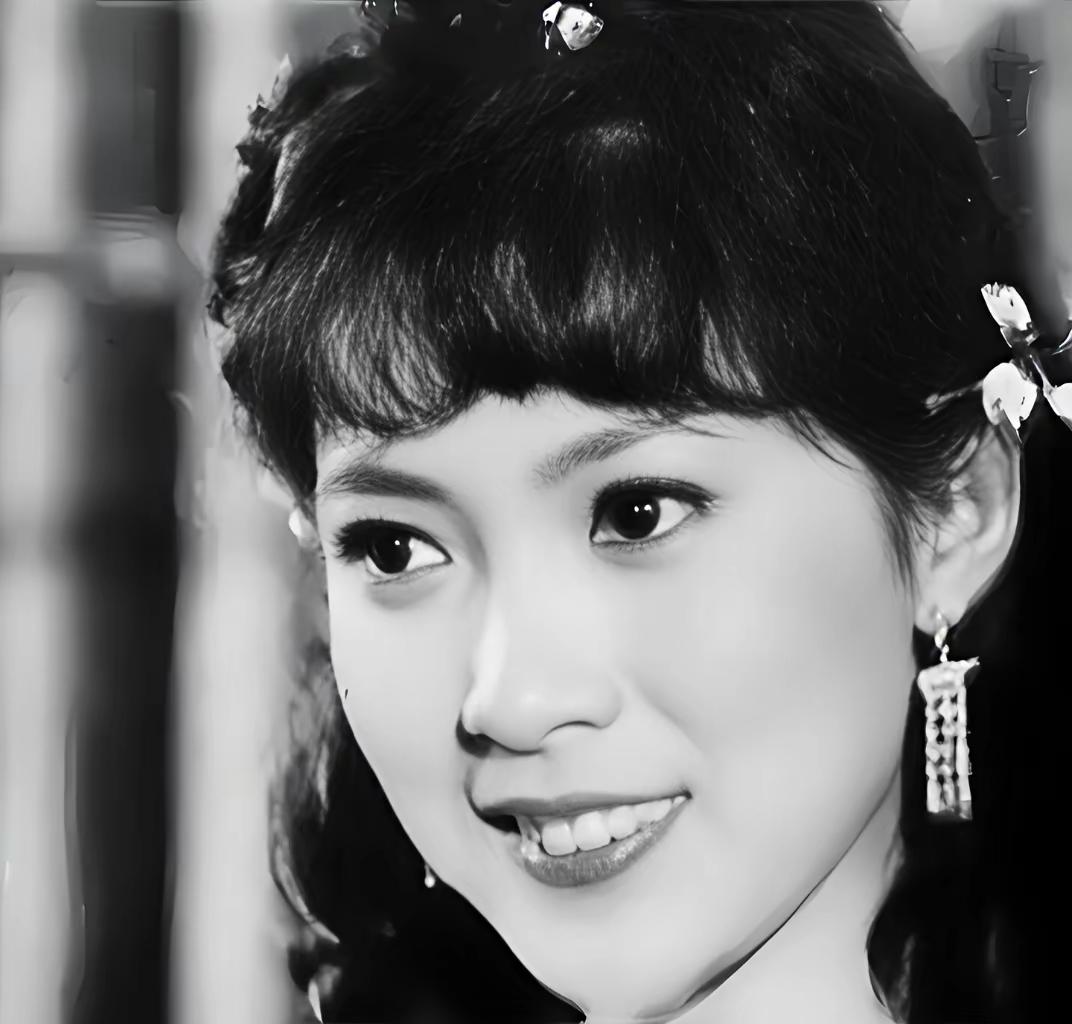 八十年代的顶流
这些当家小花们你还认得出来她们分别是谁吗？