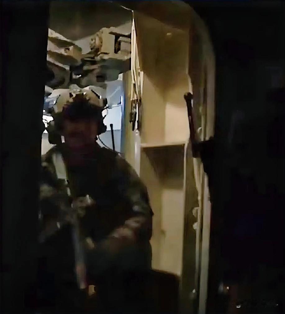 1月19日下午的最新消息，速报，全都不容错过，第四条：美国拦截南非运往中国的教学