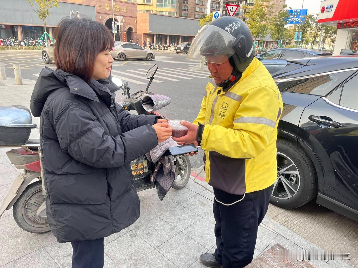 你有没有发现，现在小区和单位的保安越来越难招了？以前大家都觉得，保安是份“神仙养