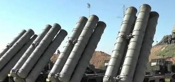 为什么俄罗斯不敢用核武器？不夸张的说，俄罗斯宁愿投降，也不敢先用上核武器，俄罗斯