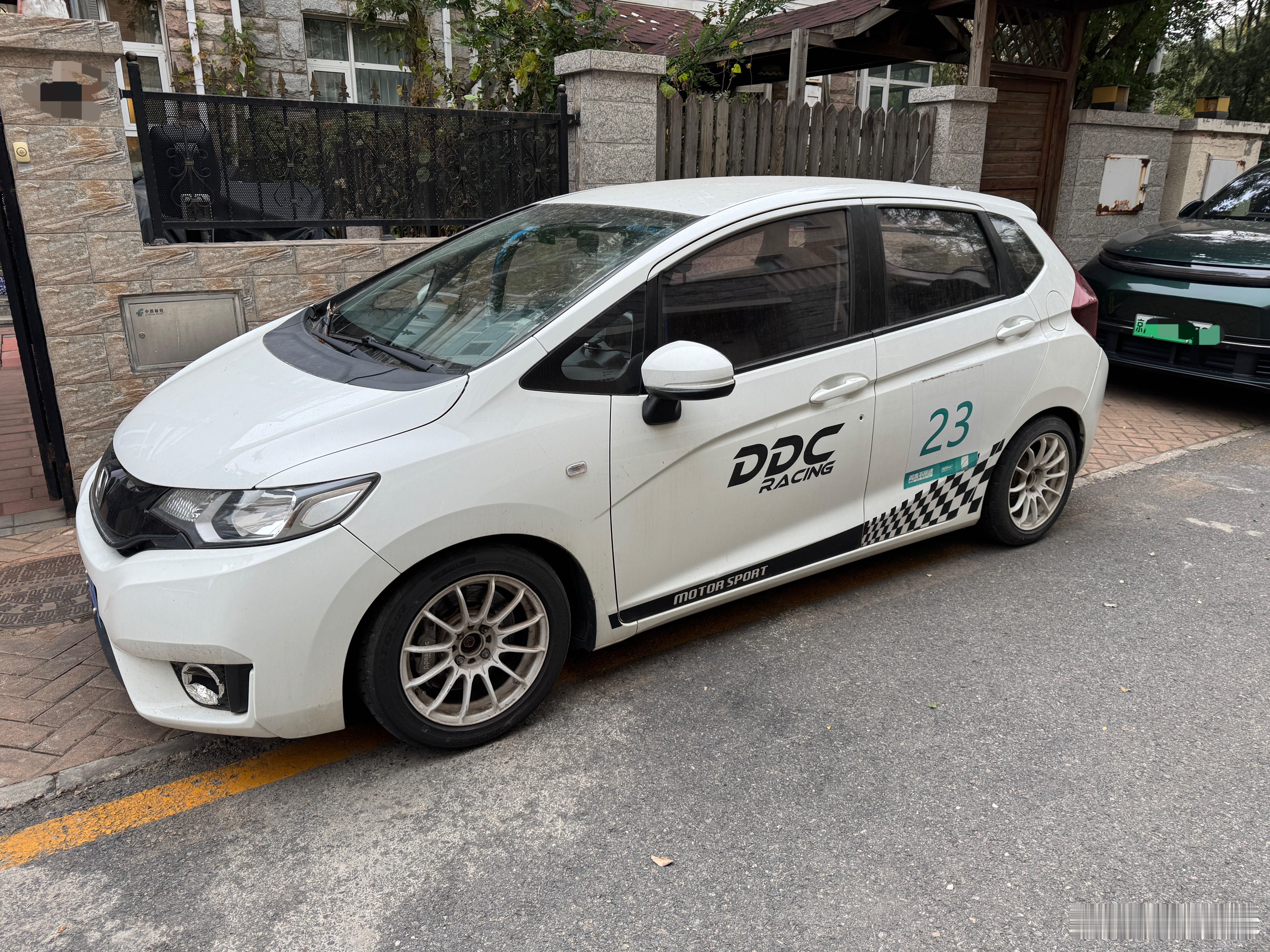 再也不用白轮圈了… ​​​