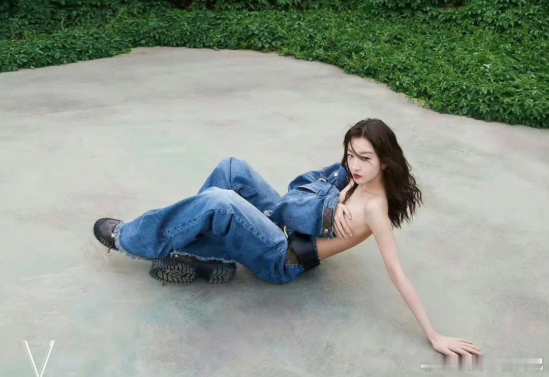 这样拍杂志的美感在哪里？ ​​​