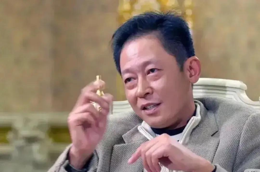 你发现没，男人有这几种习惯说明他很穷过，看看你中了几条。
1，超市搞促销优惠活动