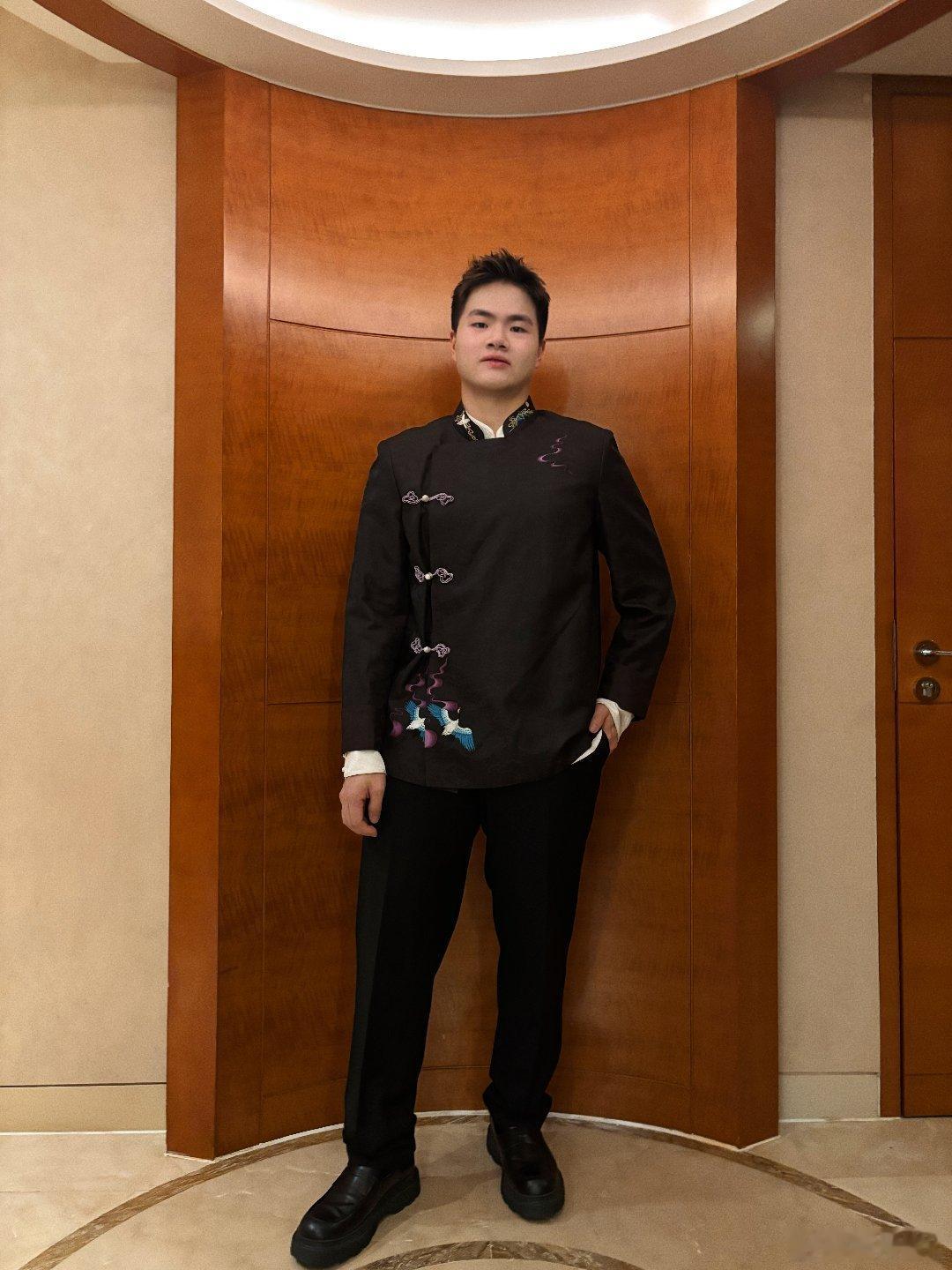 今晚是属于羽球人的欢聚时刻！继续向前，感恩每一份支持！ 