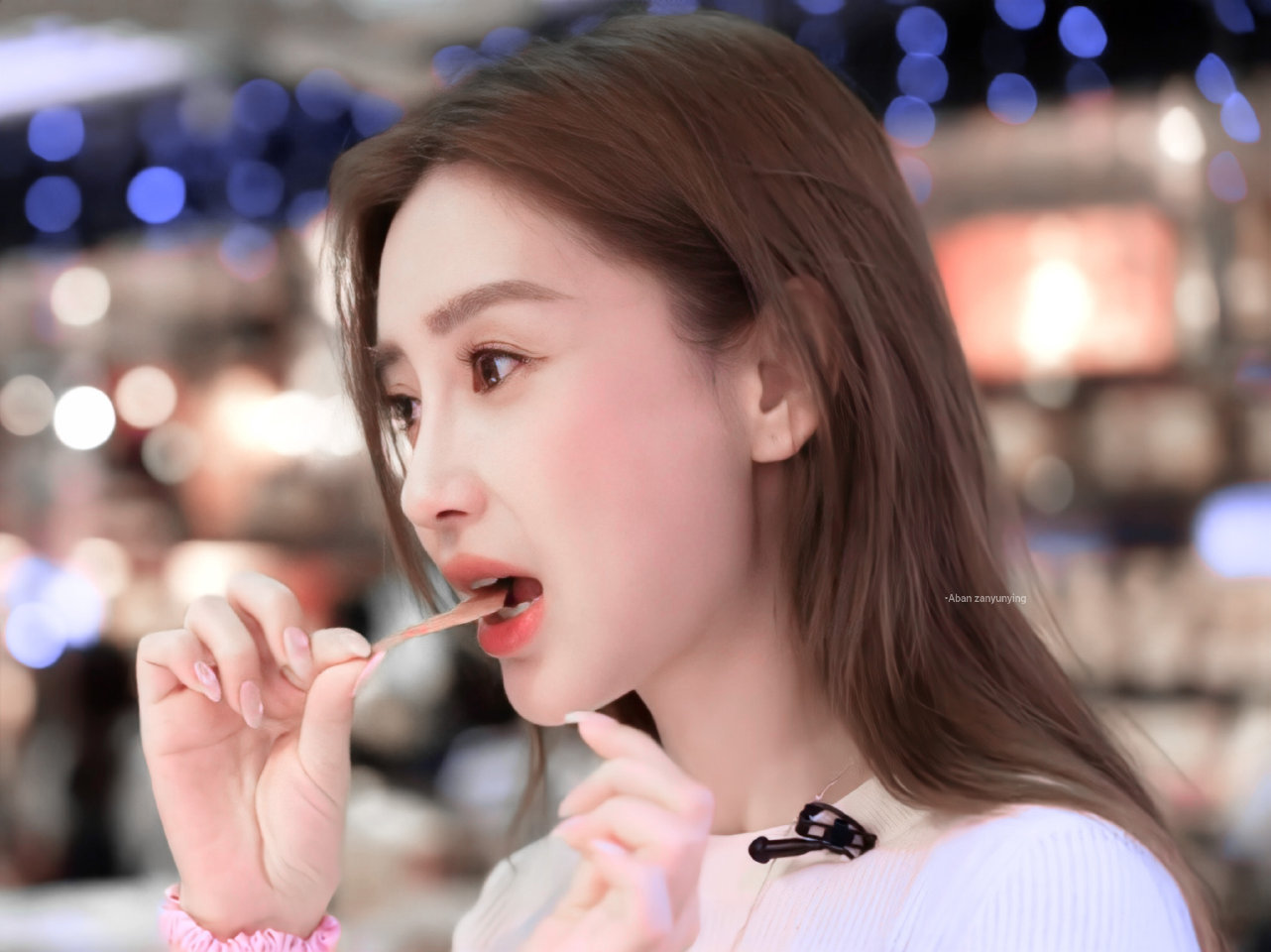 angelababy杨颖 今日份互动，大家早餐吃的什么呀🌞  