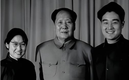 1959年，开国中将孔从洲在家里摆了一桌菜，招待儿子带回来的女朋友。饭桌上，孔从