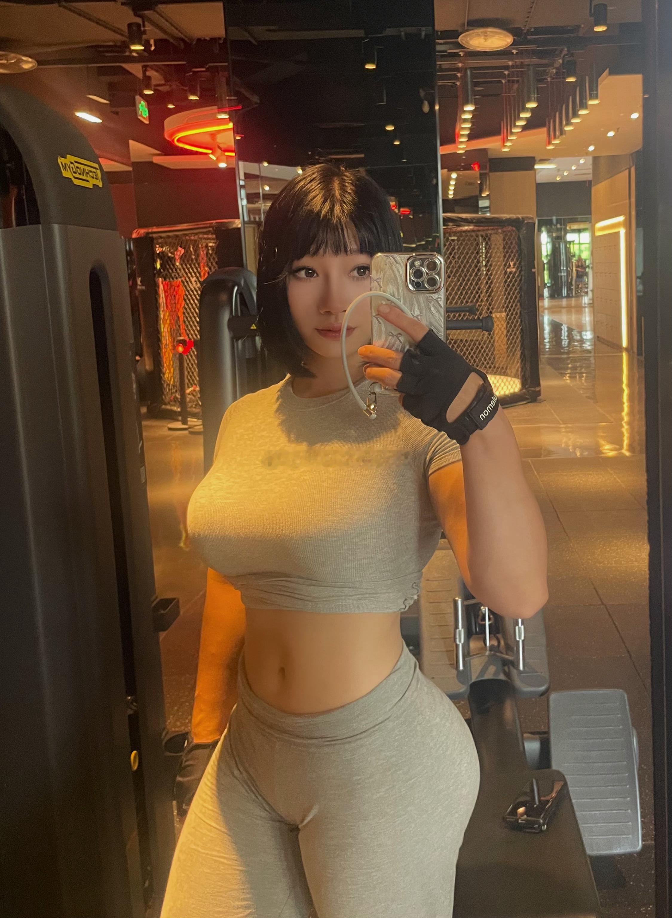 小肚小肚 ​​​