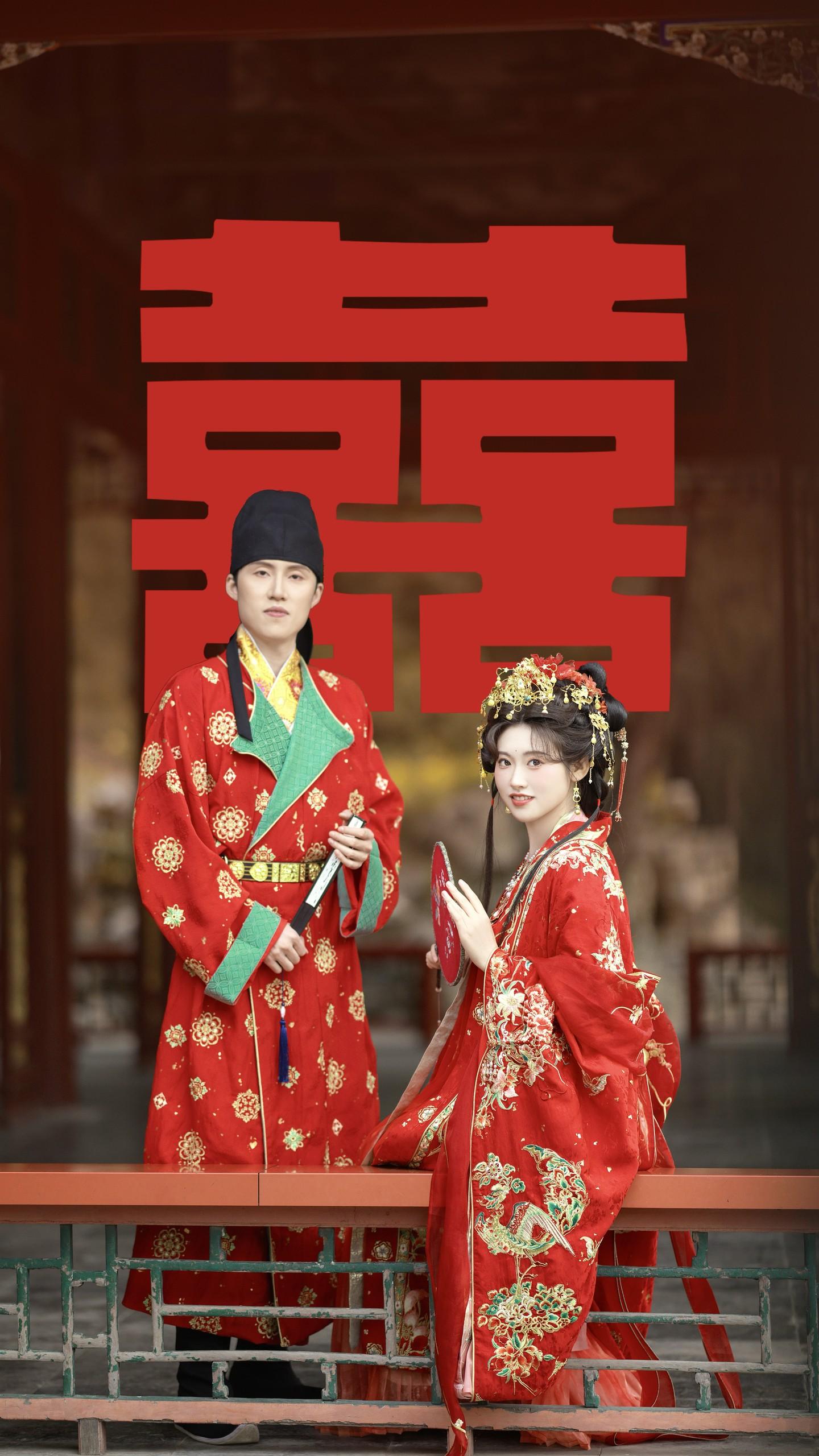 “桃之夭夭，灼灼其华”。婚服算不算人生照片之一～ 客片发发