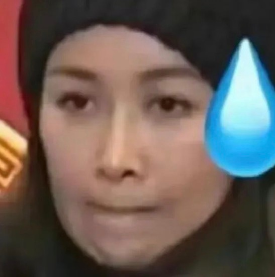 我妈锐评我们准备等位一个小时吃滨寿司：上海年轻人怎么那么喜欢排队吃冷饭。 