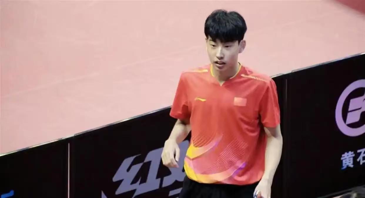 又是一个单局11：0的惨案，这是继澳门世界杯老将陈幸同对阵韩国当家“花旦”申裕斌