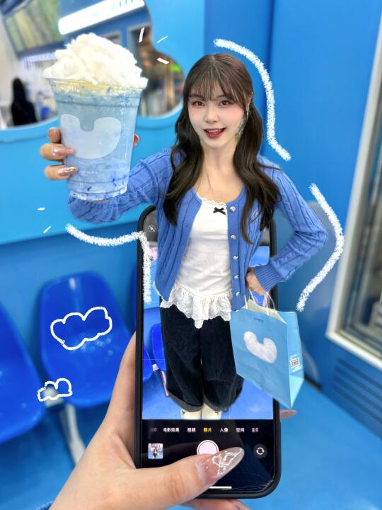 存一些可可爱爱的探店拍照姿势☁️🥤