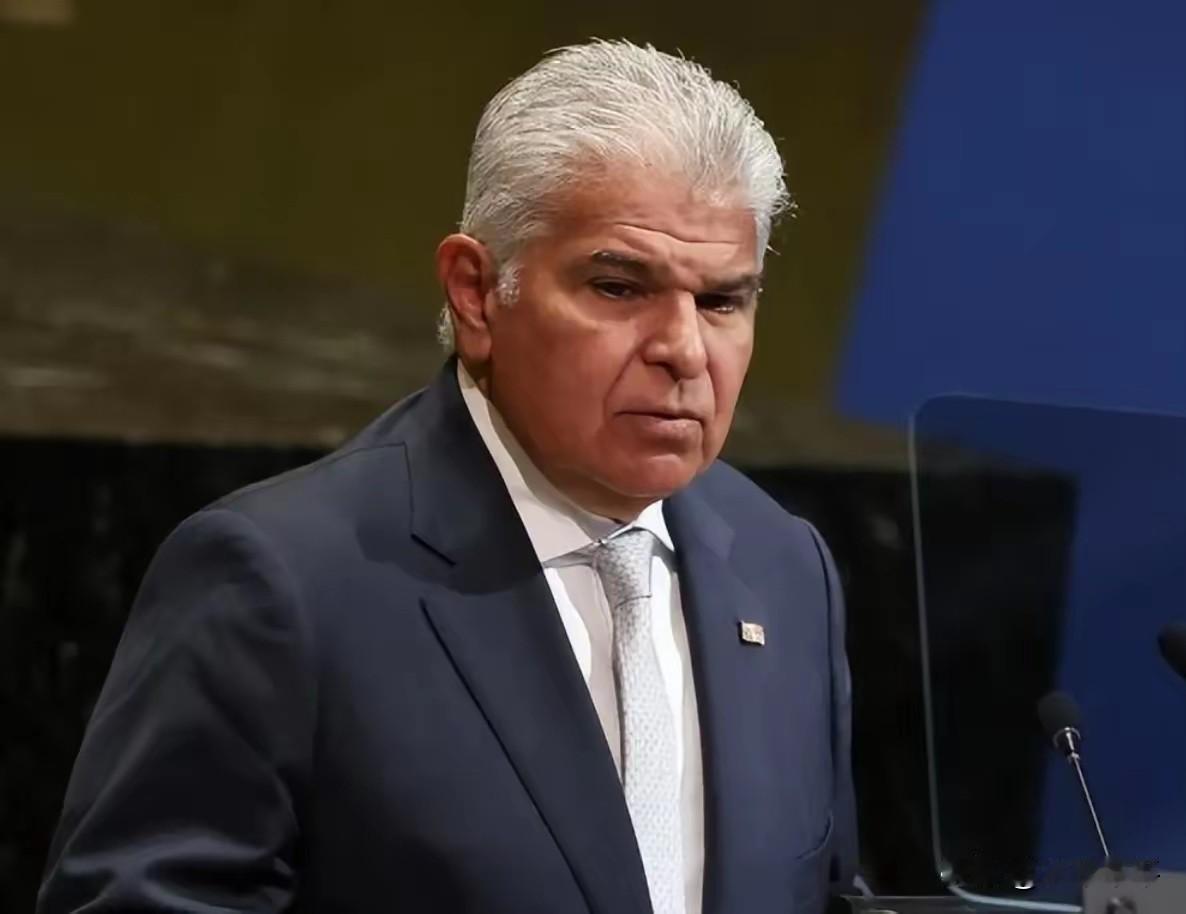 巴拿马，你们的外长和总统，哪个说的是人话？
4月7号8号，巴拿马外长马丁内斯连续