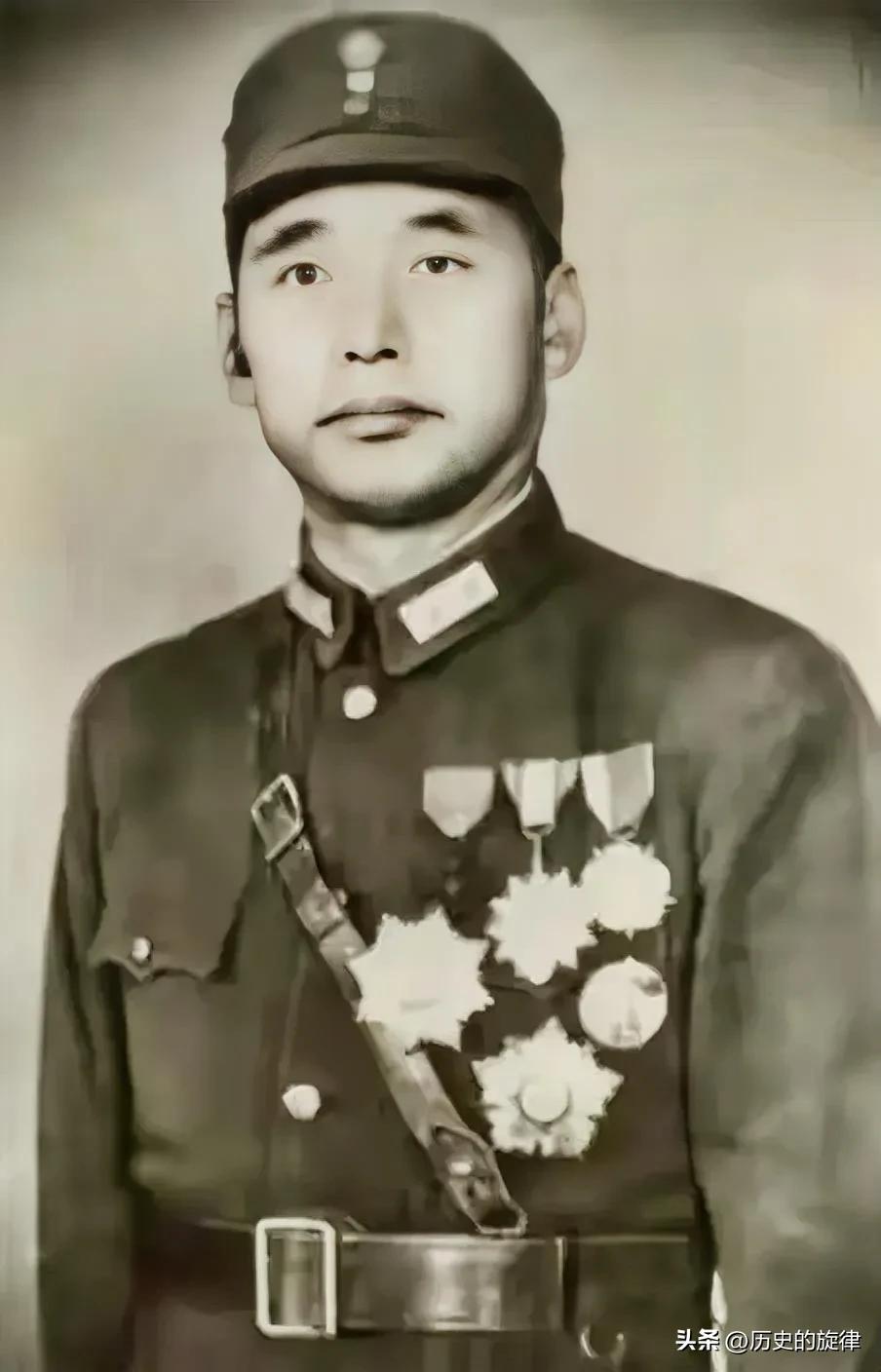 抗日有功的国军中将，淮海战役拒绝陈毅劝降，一句“谁管谁”断送退路，59岁生日客死