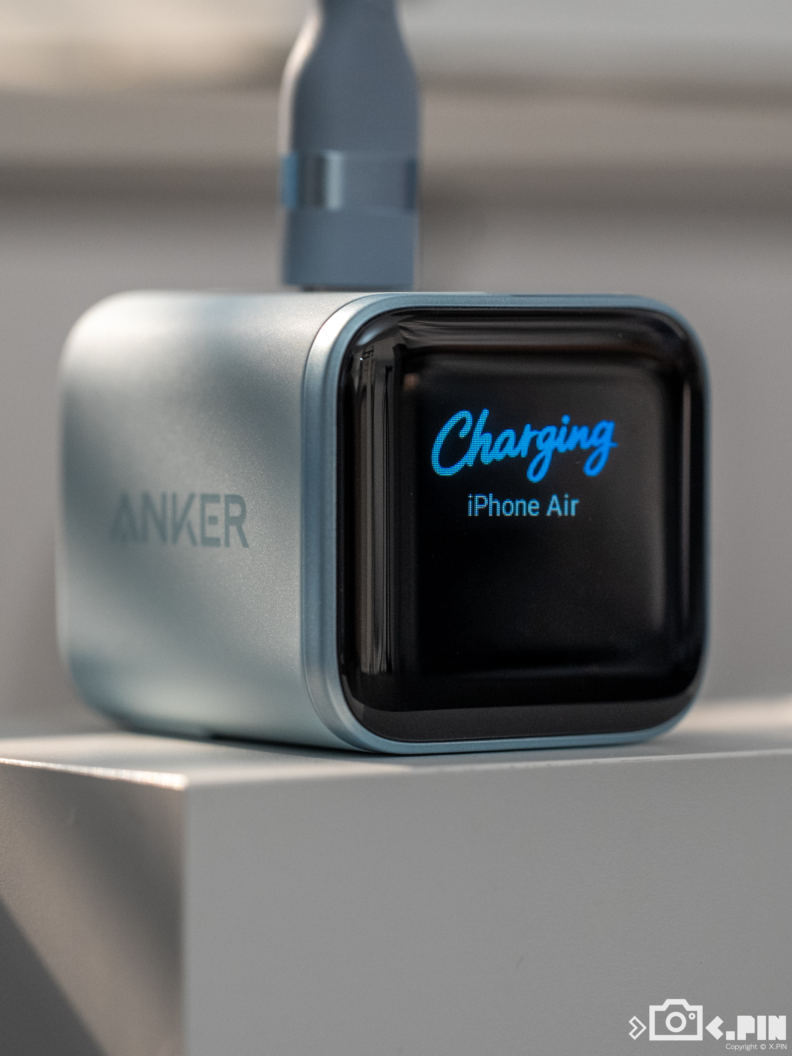 #差评说数码# 收到了安克的安心充Smart+ 45W 充电器，号称至高减缓 2
