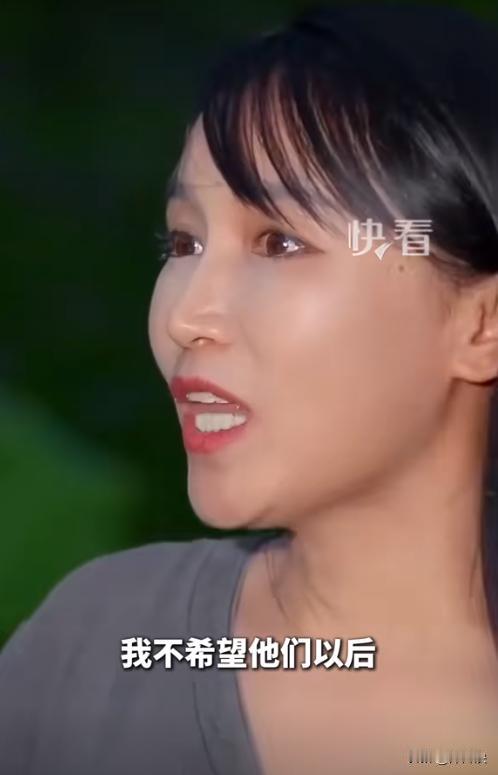 李子柒表示不希望现在的孩子们，把当网红做为自己的梦想！
 
其实当网红未尝不是一