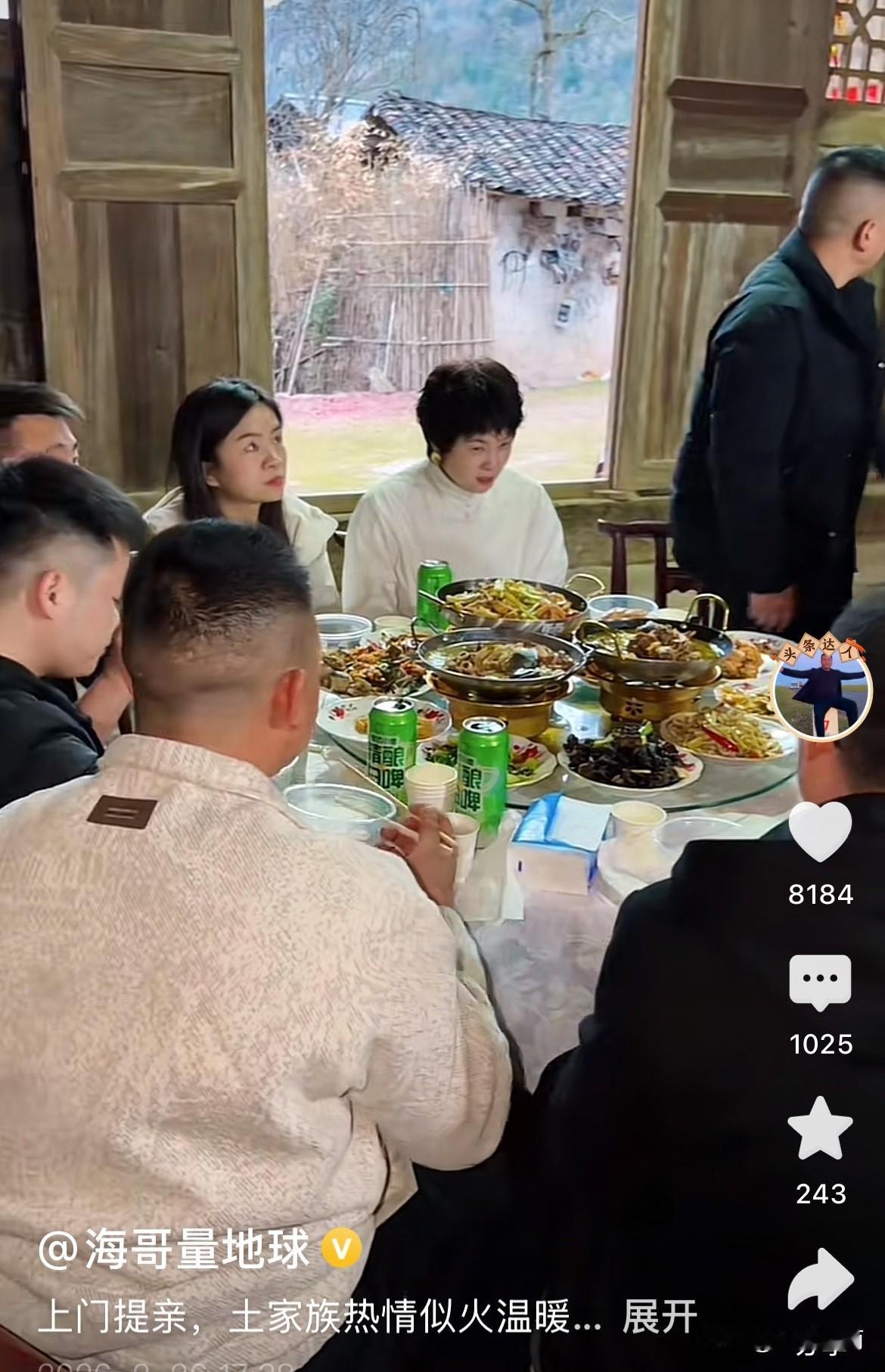 正如大家所料，毫无悬念，阿豪提亲顺利成功！
万嫂率先表态，让阿豪去她公司开车，月