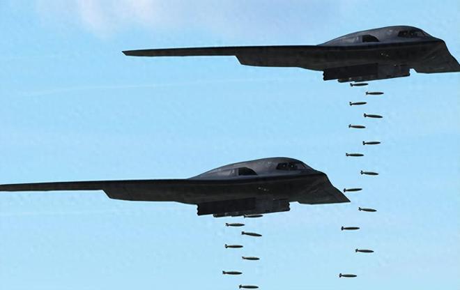 网上一条消息炸了锅：加拿大华裔教授江学勤放话，这场仗美国铁定输，全靠伊朗默默准备