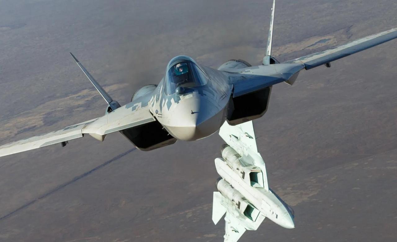 人类第一次5代机和4.5代机对战将在俄乌战场上演。近日英国、荷兰等西方国家已经决