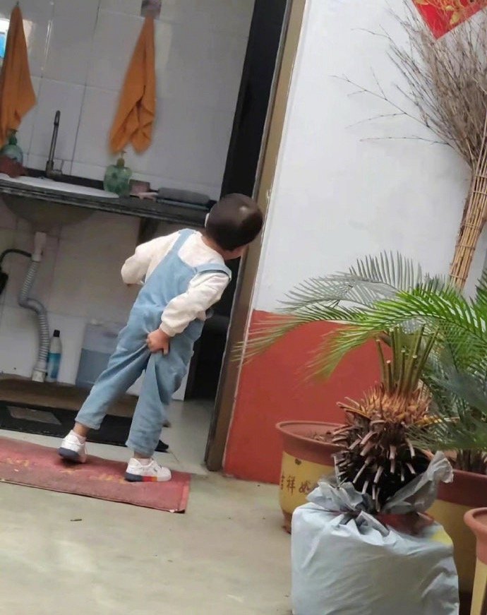 果然艺术来源于生活 
