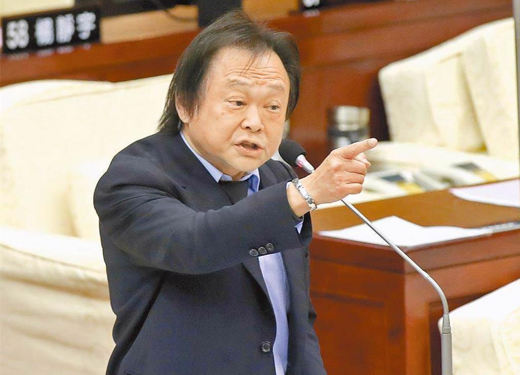 六大理由支持王世坚选台北市长。律師林智群公开表态：“在台北市，目前我只力挺恰吉（