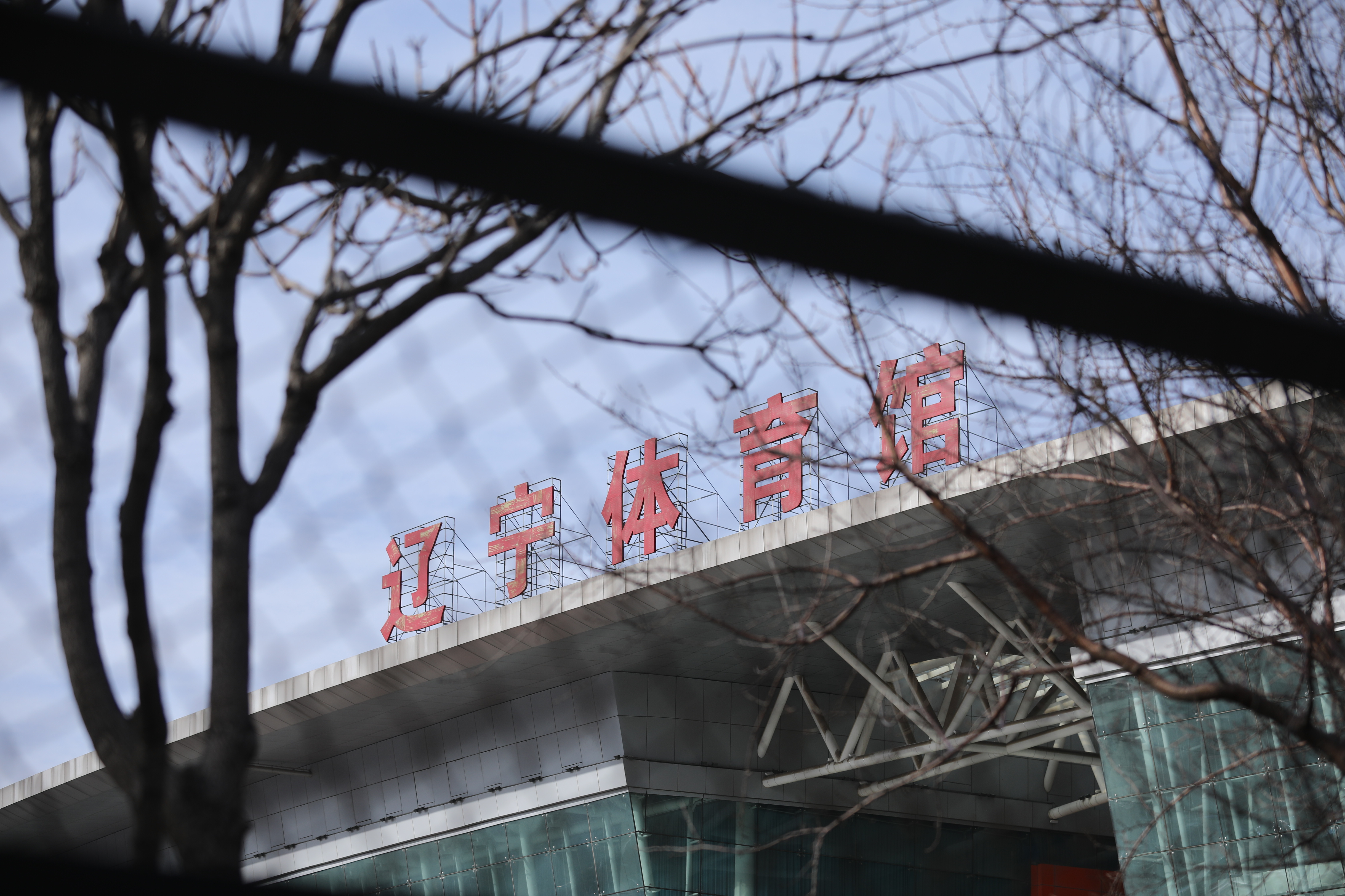 今天一个一起看球的朋友发消息给我他说：你有没有感觉十年一眨眼就过去了我一时不知如