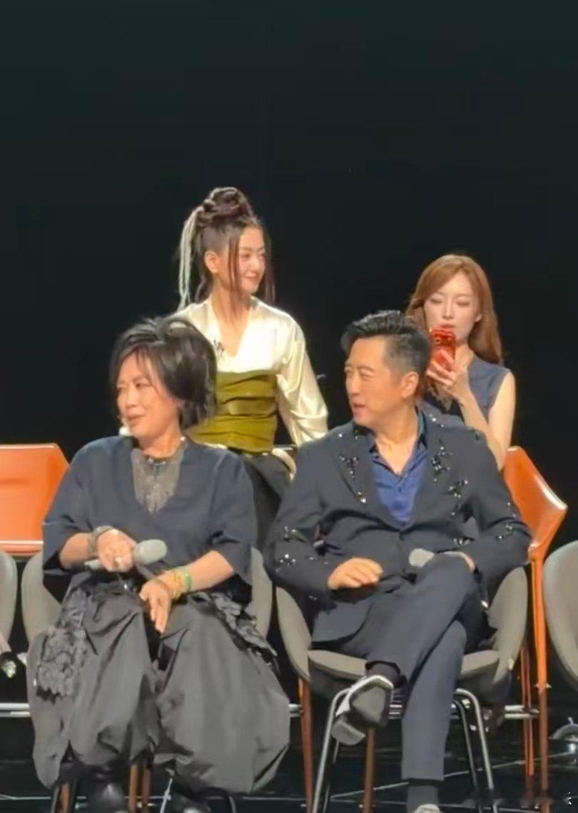 庾澄庆叫齐豫仙女齐庾澄庆喊齐豫仙女歌手发布会歌手发布会爆笑瞬间，庾澄庆专属称呼上