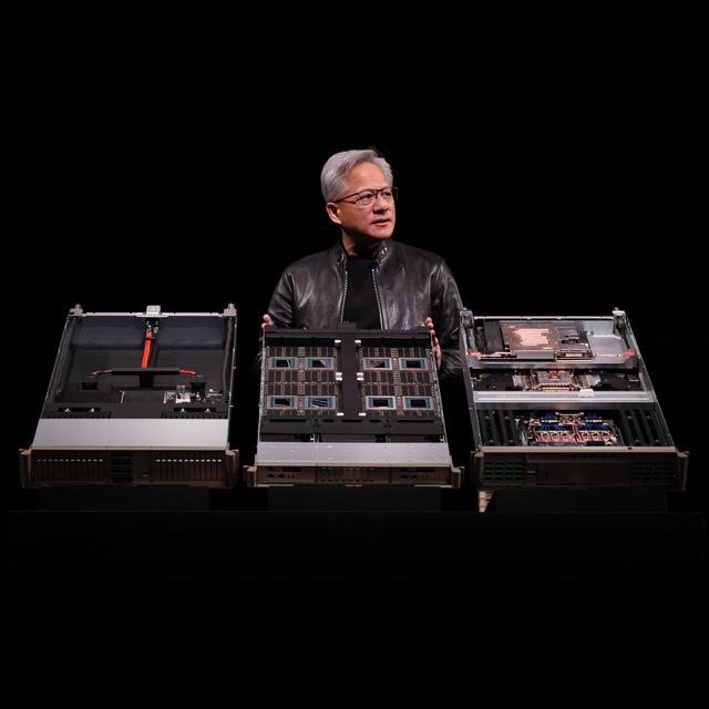 对中国示好？黄仁勋罕见谈台海议题：美国应克制勿挑衅中国
英伟达CEO黄仁勋在GT