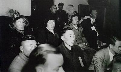 1948年的南京行宪国大，素来被视作民国宪政的“高光时刻”，可剥开层层伪装，这场