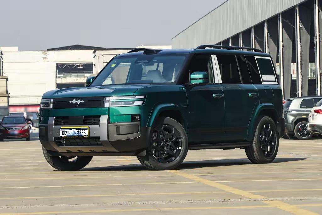 二手方程豹钛7怎么选？准新车省税3万，但这个“终身质保”坑你必须知道！
兄弟们，