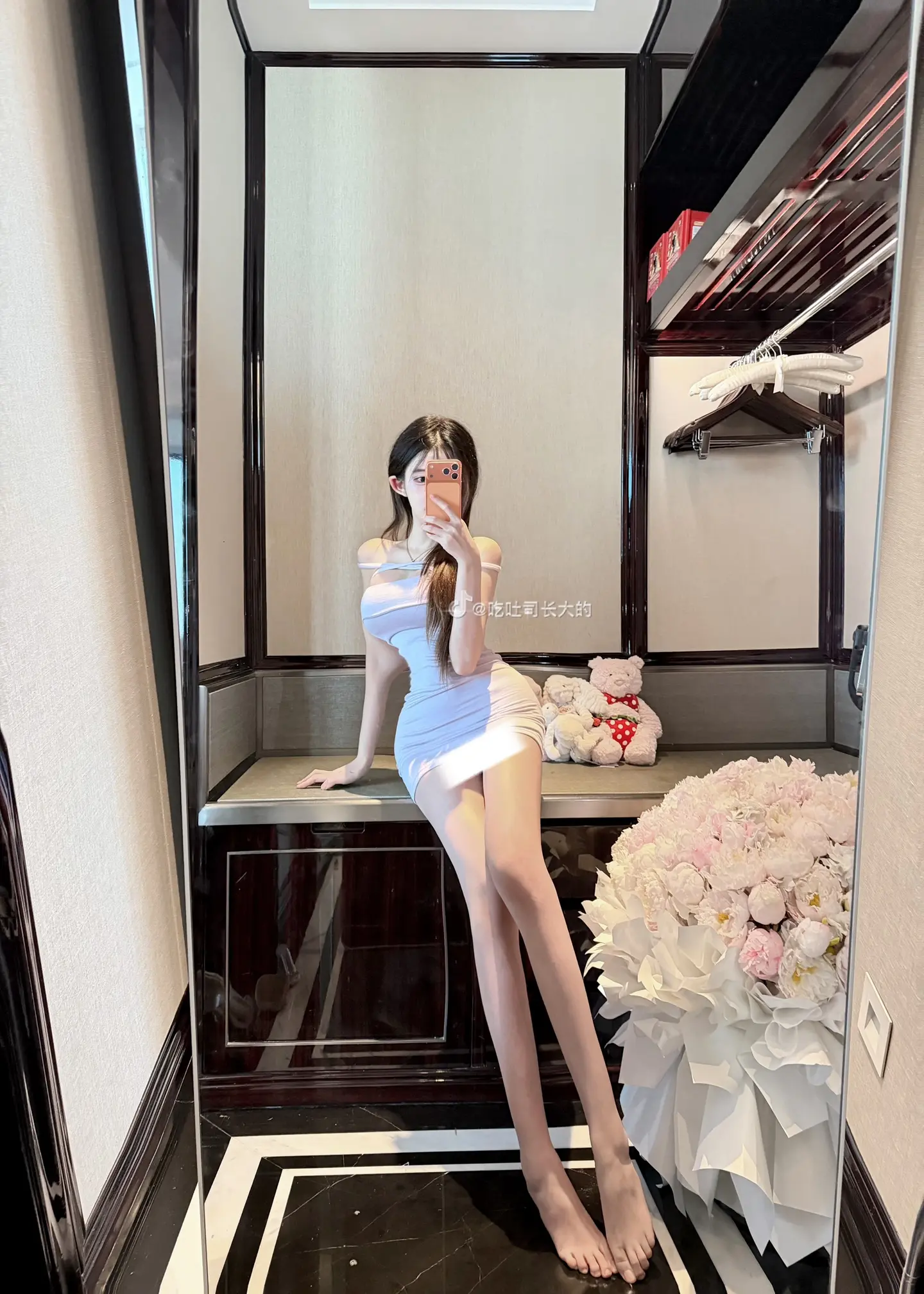 正常穿搭无不良引导
