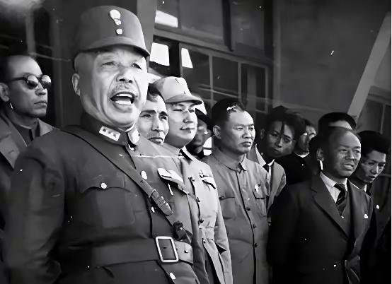 1950年，蒋介石点名让蒋鼎文监斩国民党元老陈仪，行刑前，蒋鼎文特意让手下送去美