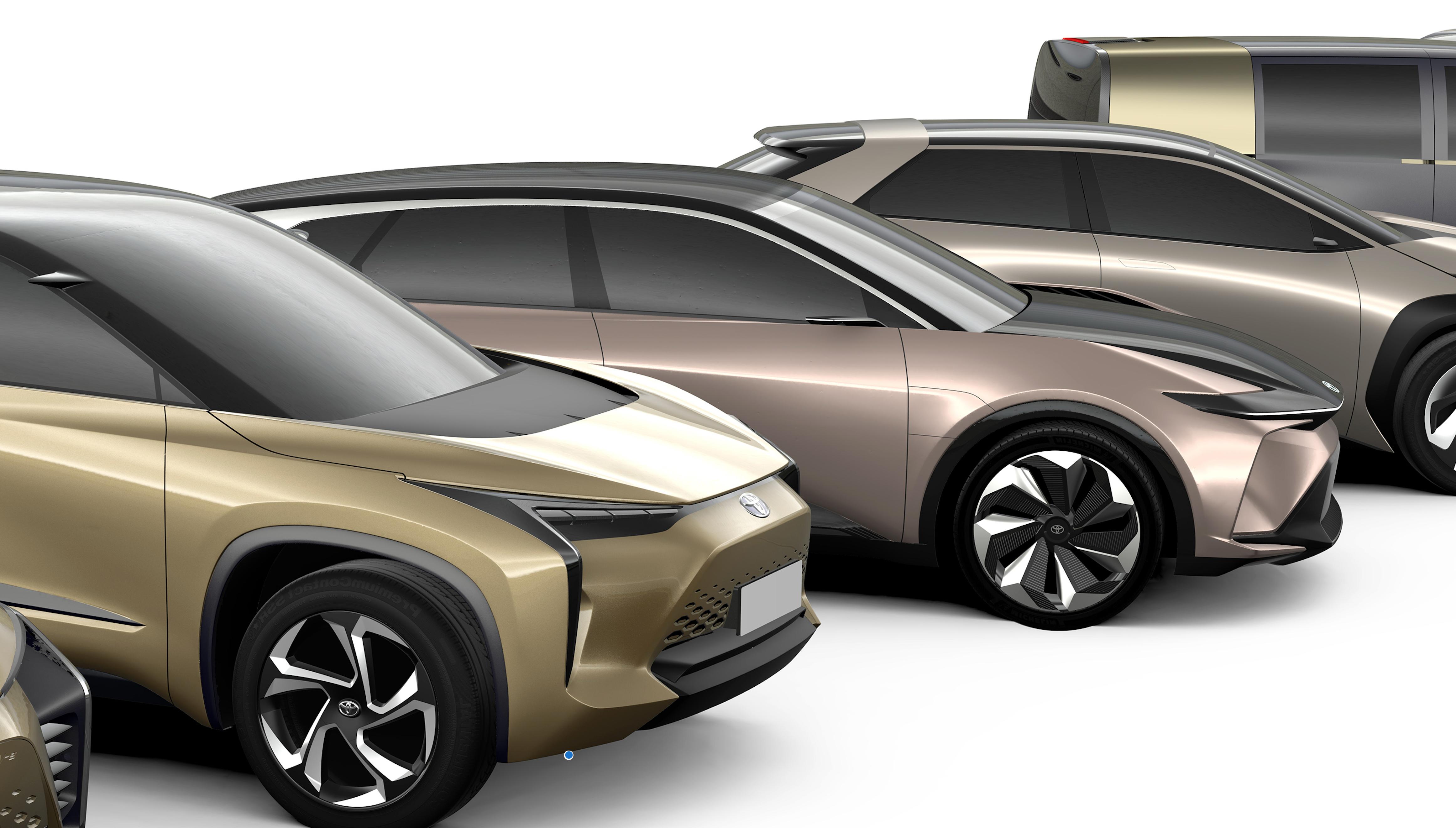 丰田皇冠SC原型是纯电跨界猎装车？2019年，丰田在“目标普及纯电车”的主题说明