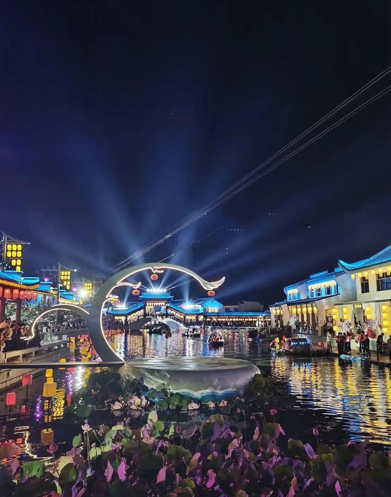 11.26财经新闻早班车1.特朗普：俄乌和平协议已“非常接近达成”。2.英伟达大