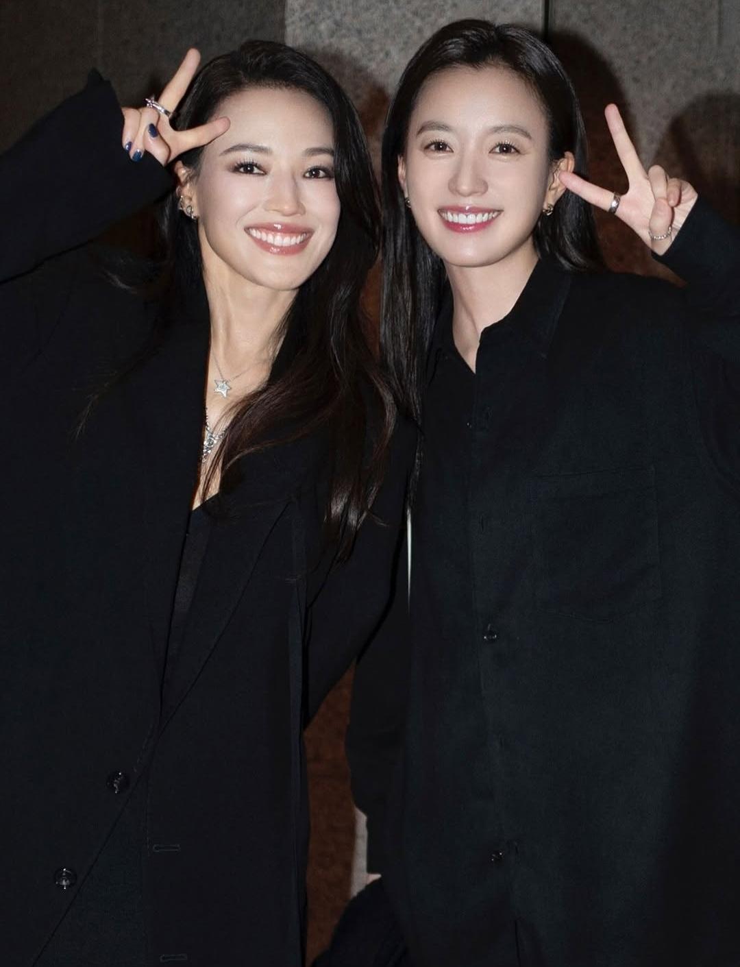 韩孝周1987出生，代表作电视剧《天国邮递员》《灿烂的遗产》，电影《毒战》。