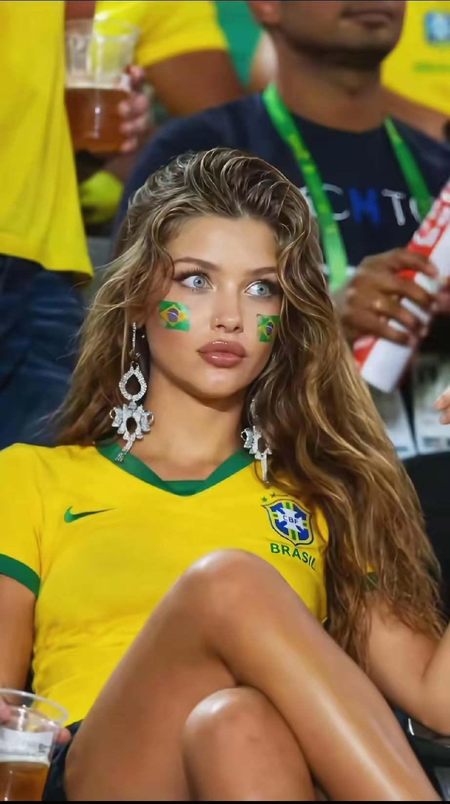 世界杯美女您知道她是哪个国家的么 