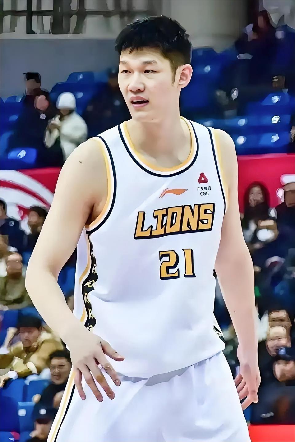 有一说一，今日沈梓捷和胡金秋的表现，根本不是一个级别的内线！
 
沈梓捷（北控 