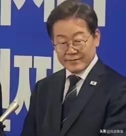 近日。记者朋友问韩国总统李在明，如果中国武力统一台湾，韩国会不会出手？李在明的回