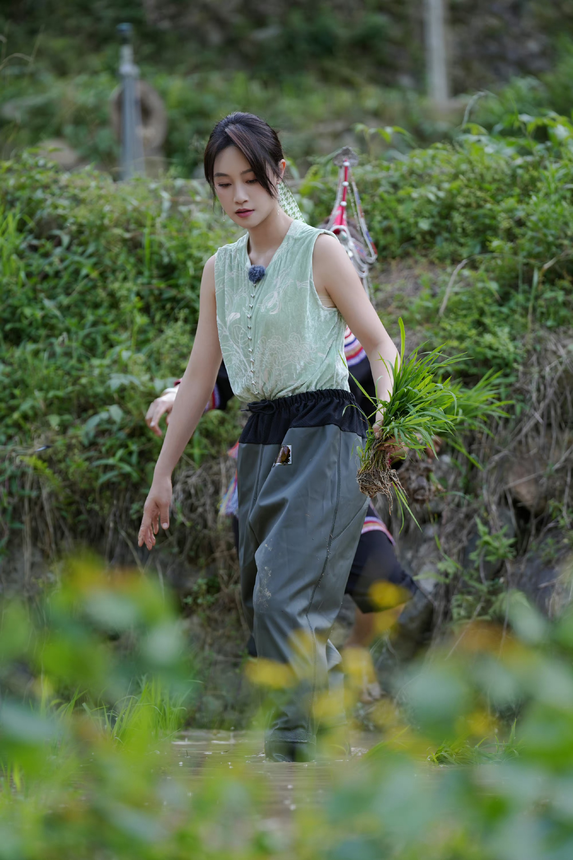 #蓝盈莹定义电子朋友#蓝盈莹：自己和普通人的区别只是职业不同，彼此更像是从电视机