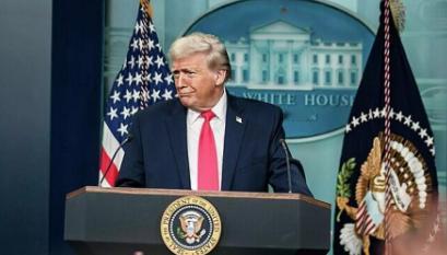 狐狸尾巴藏不住了，美国看似是在中东问题上找不痛快，其实都是冲着中国来的，因为他要