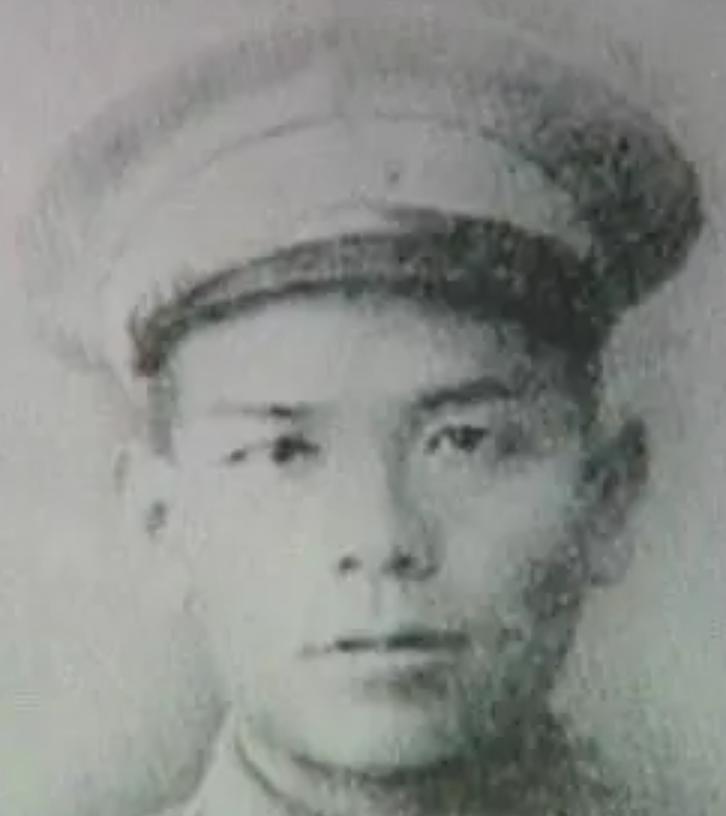 管理员多次祝贺战犯让曾扩情尿裤，沈醉挺身而出指出其不道德，你怎么看这个事件？
