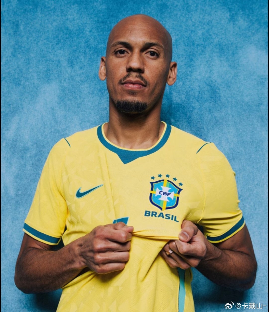 巴西vs摩洛哥  开始了开始了开始了！巴西🇧🇷首秀！奔着第6个世界杯冠军出发
