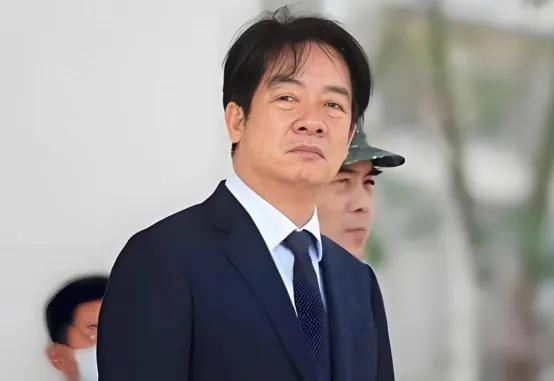 赖清德贼心不死，连岛内高中生都不放过。按说高中生正在专注学习，注重高考，成为德材
