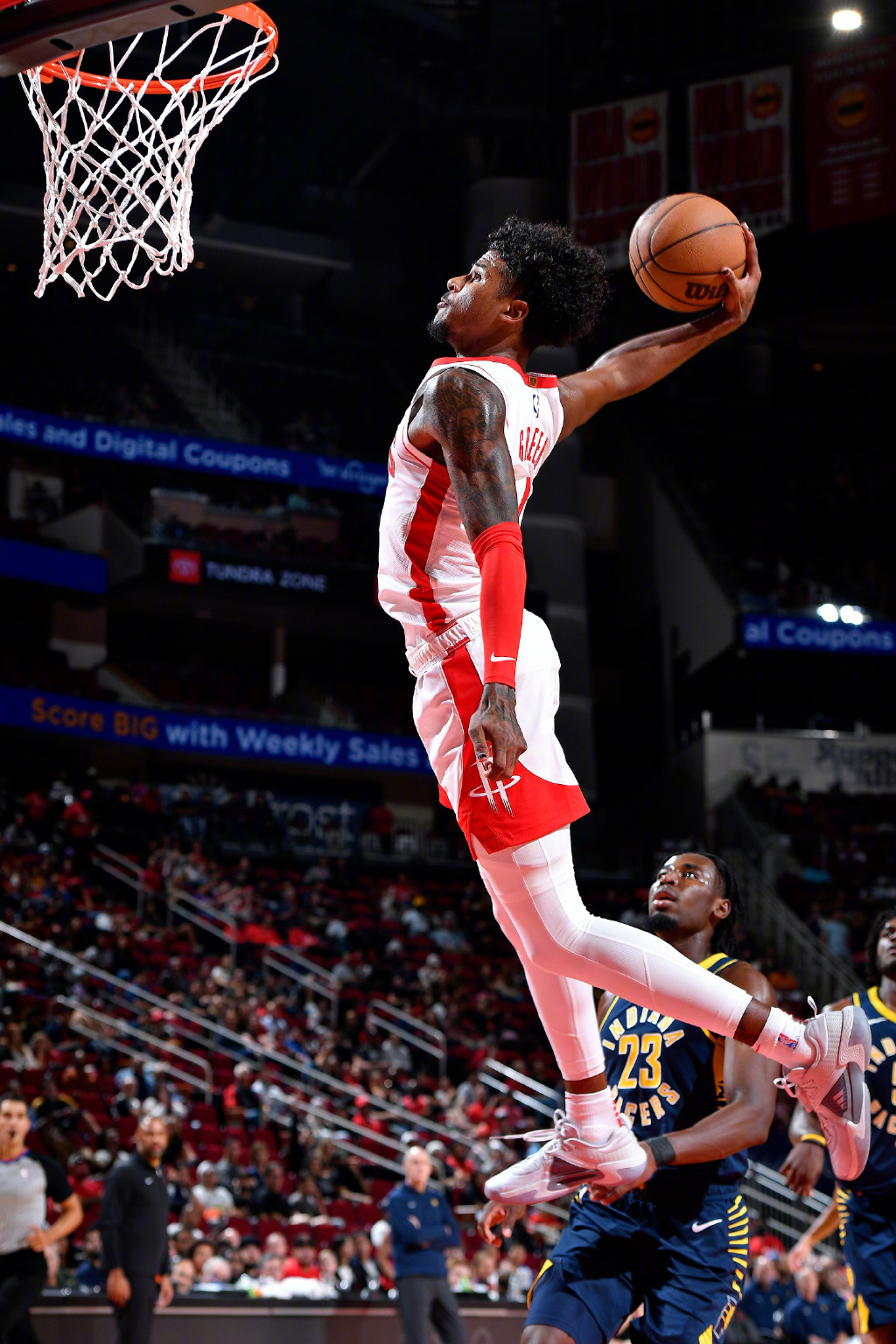 #步行者vs火箭##NBA季前赛##休斯顿火箭# 第三节比赛结束，火箭86-80