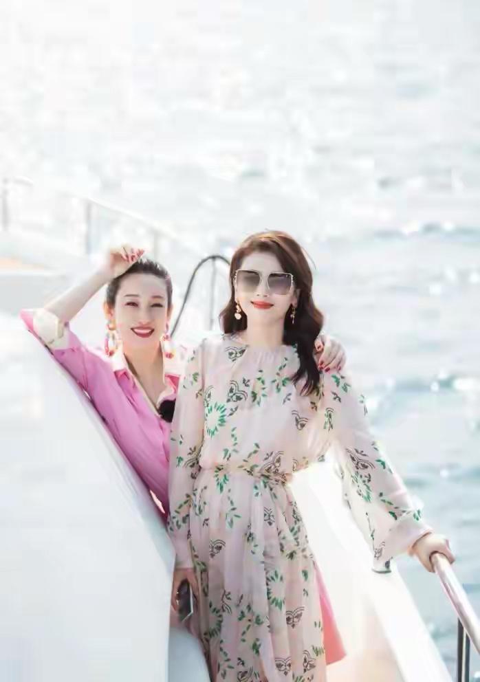 我的今日状态：😁轻松愉快
我这里的天气：☀️晴天