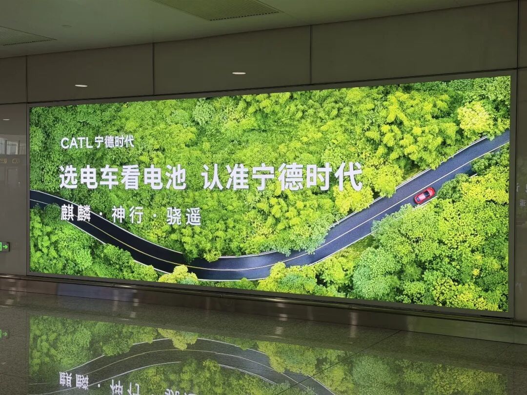 一个小观察，我们不能再说消费者不懂车了，至少真正拿得出钱买车的人，对车还是挺了解