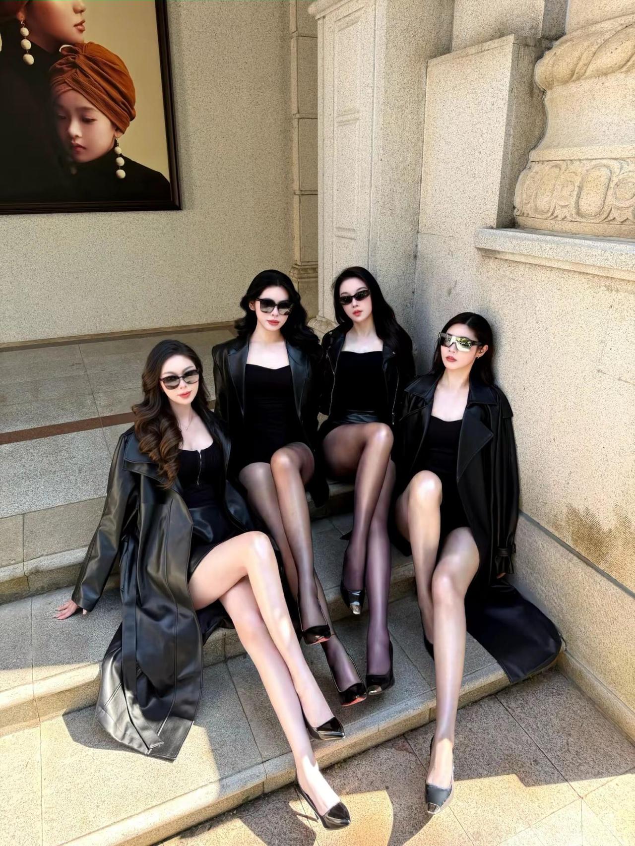 ♠️特务J🃏。姐妹穿搭 气场全开 黑色系穿搭 又酷又飒