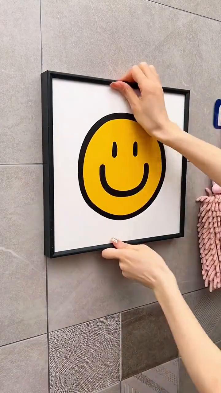 15件住在房子里都需要的神奇小配件，每一件都不要错过。
·第15名：防水开关盒。