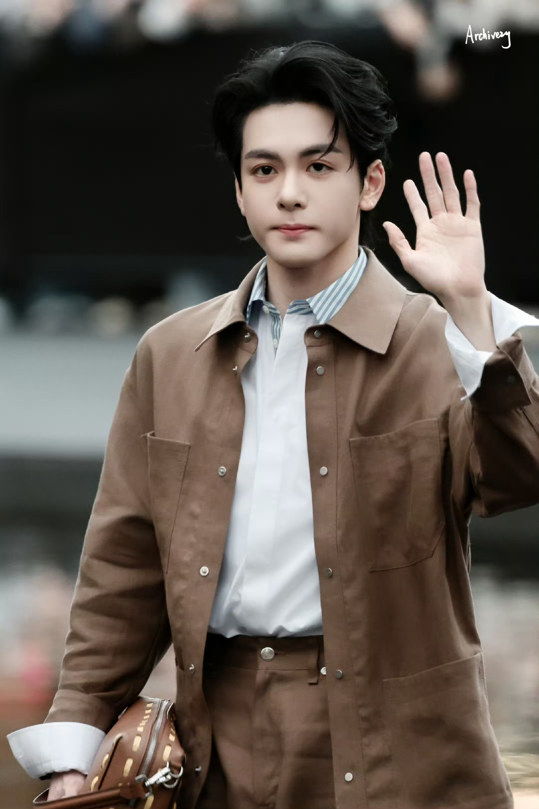 曾舜晞景德镇线下人气曾舜晞没白演都没白演《月鳞绮纪》真没白演啊，曾舜晞昨天剧宣完